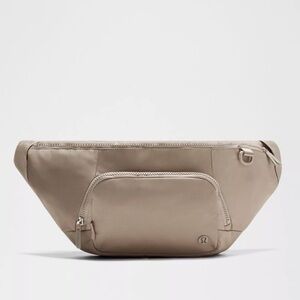 Lululemon everywhere belt bag extra large 6L